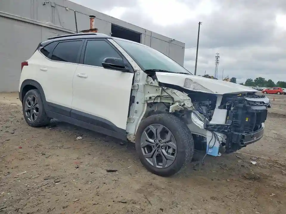KNDEU2AA5R7525217 2024 KIA SELTOS-3