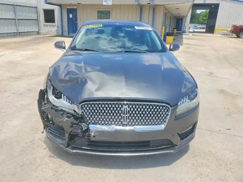 3LN6L5F94HR638523 2017 LINCOLN MKZ-4