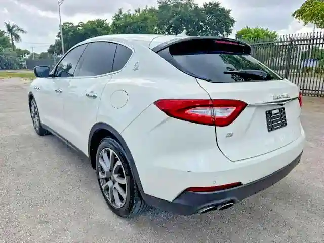 ZN661XUA6JX292117 2018 MASERATI ALL MODELS-1