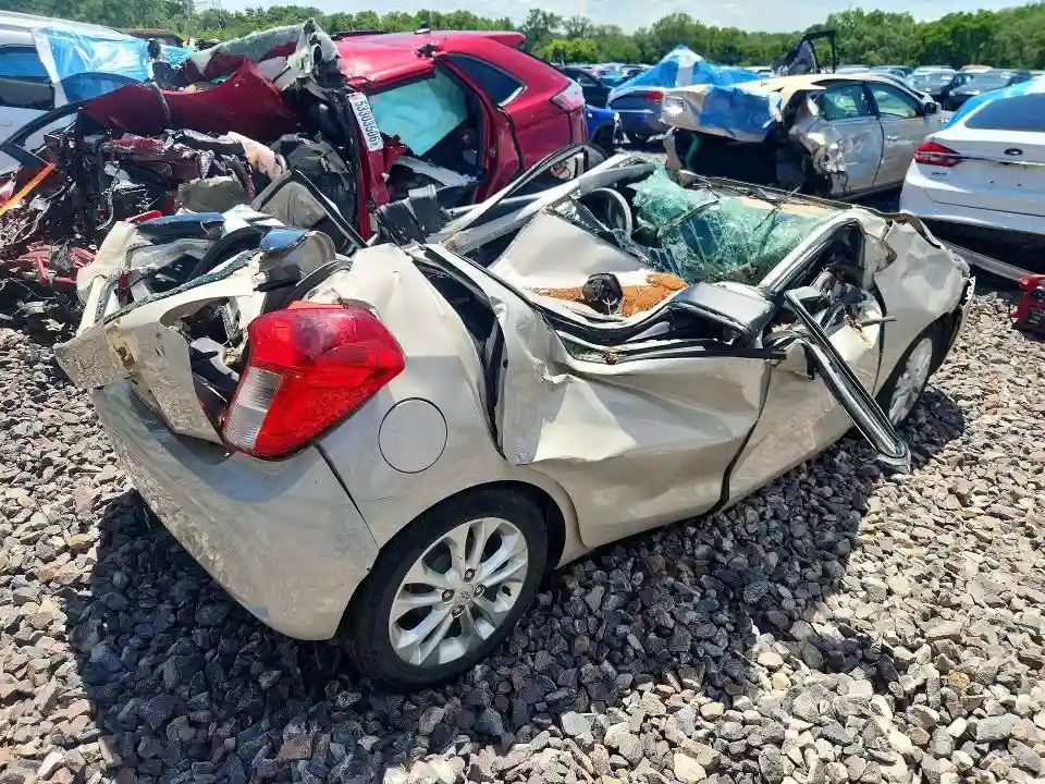 KL8CD6SA5KC785202 2019 CHEVROLET SPARK-2