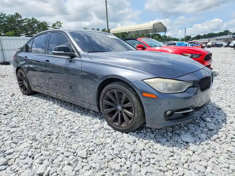 WBA3C1C57FP852909 2015 BMW 3 SERIES-3