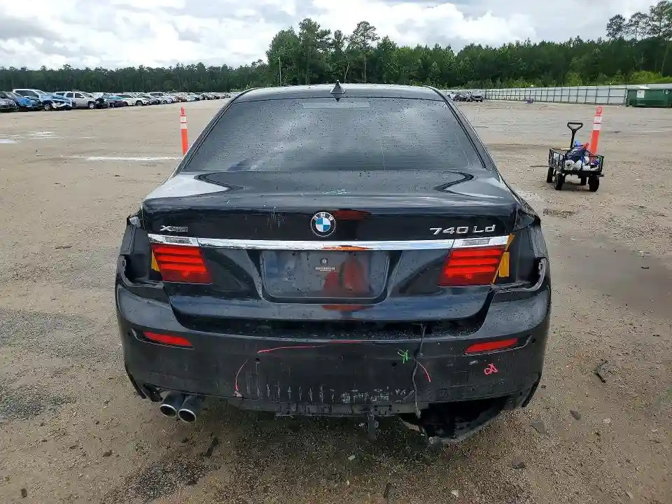WBAYG6C50FD383638 2015 BMW 7 SERIES-5