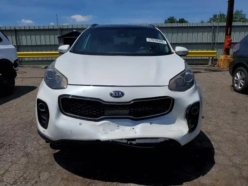 KNDPNCAC7J7399492 2018 KIA SPORTAGE-4