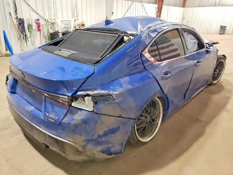 JTHD81F29N5050221 2022 LEXUS IS-2
