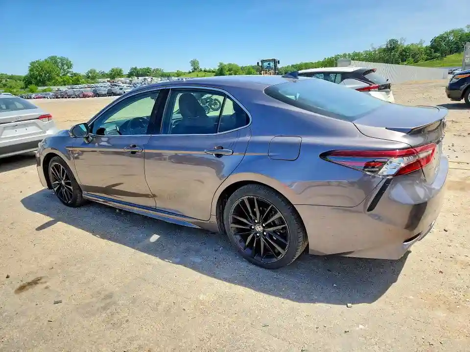 4T1K61BK0MU042447 2021 TOYOTA CAMRY-1