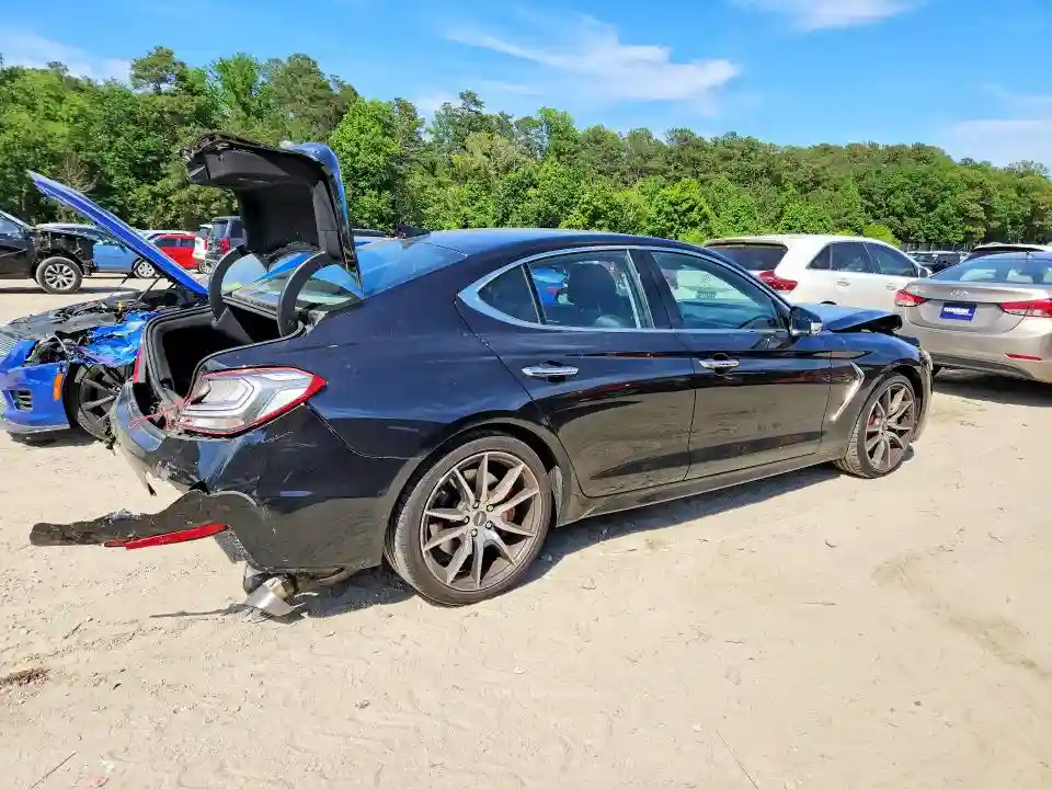KMTG24LA3LU064326 2020 GENESIS G70-2