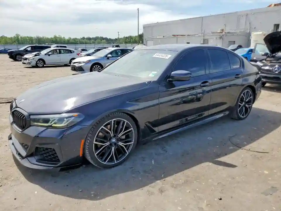 WBA53BJ09NWX46715 2022 BMW 5 SERIES-0