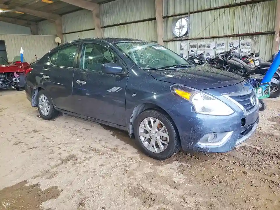 3N1CN7AP4HL864439 2017 NISSAN VERSA-3