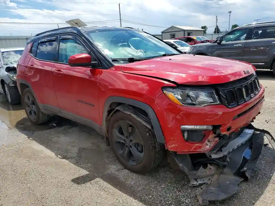 3C4NJDBB2JT433834 2018 JEEP COMPASS-3