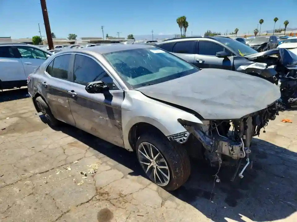 4T1G11AK7MU536472 2021 TOYOTA CAMRY-3