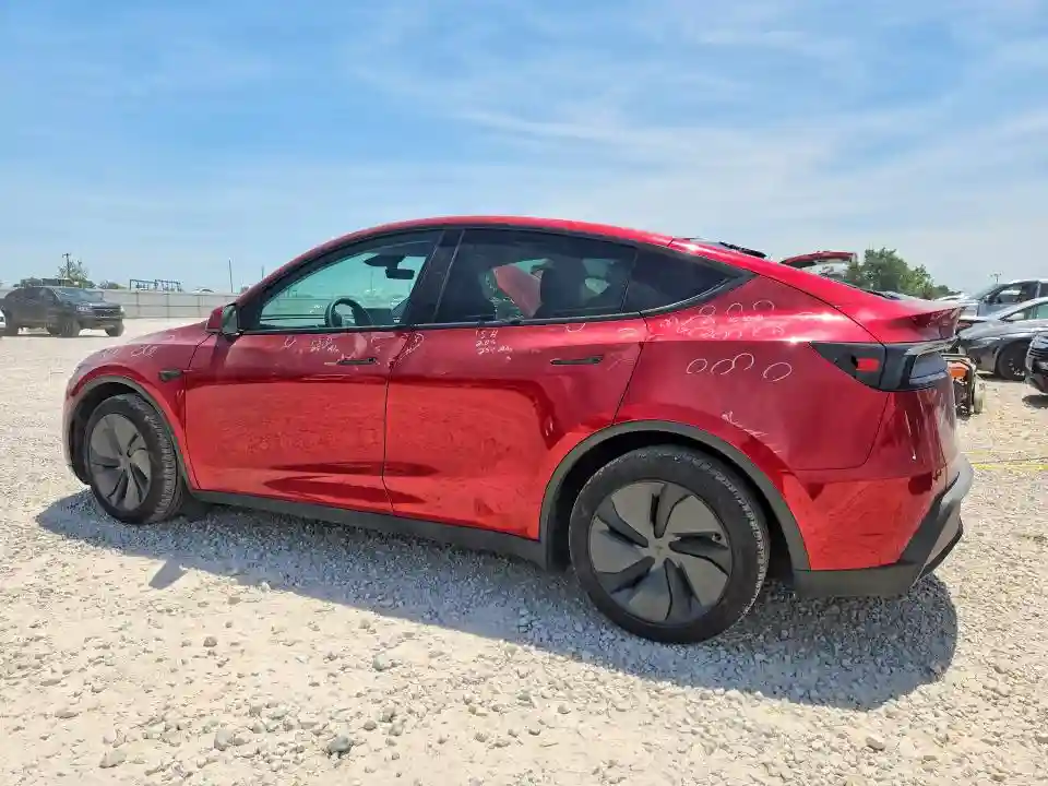7SAYGDEE6TF336612 2026 TESLA MODEL Y-1
