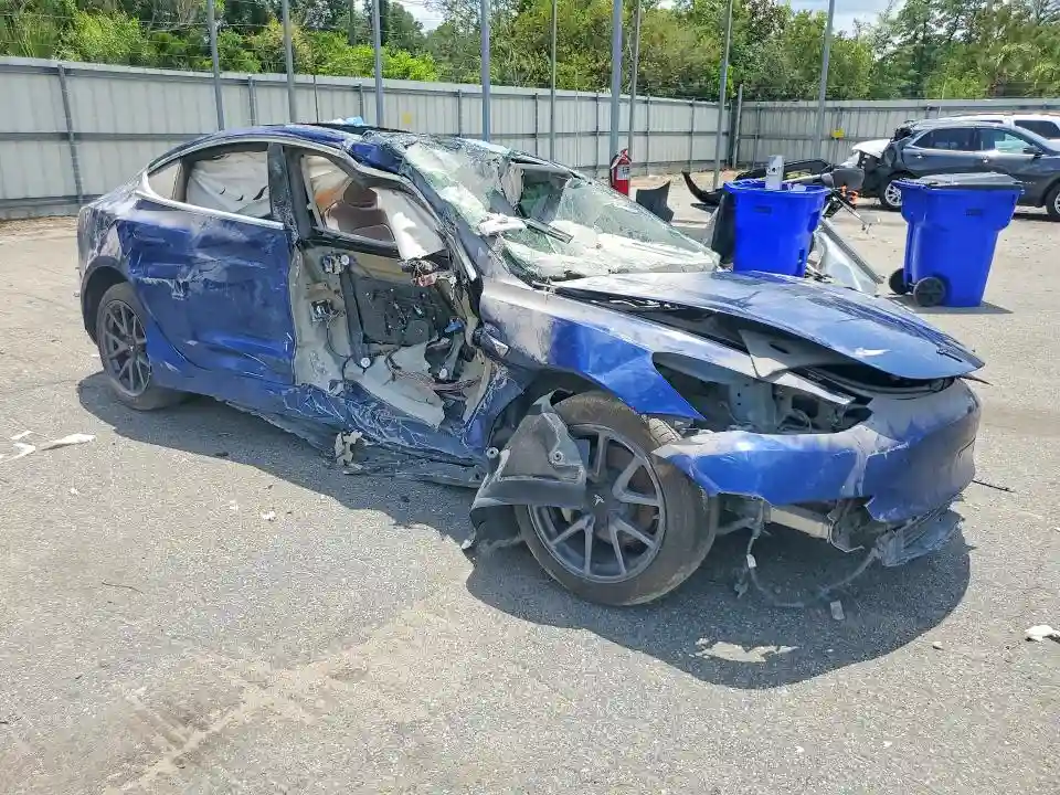 5YJ3E1EA2KF431739 2019 TESLA MODEL 3-3