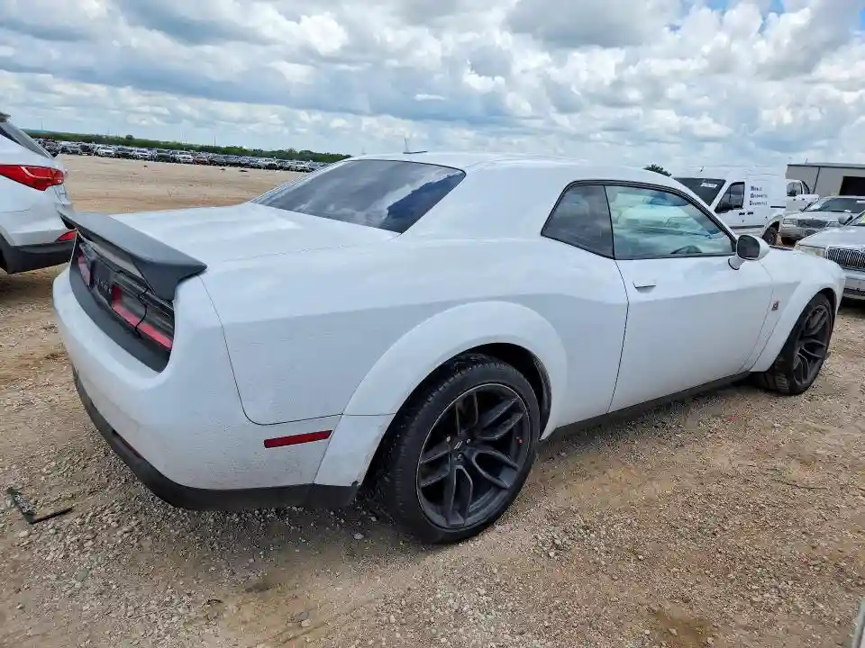 2C3CDZFJ3KH624867 2019 DODGE CHALLENGER-2