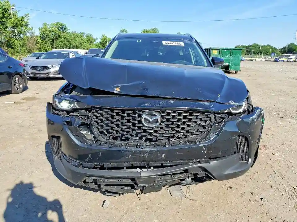 7MMVABDMXSN372589 2025 MAZDA CX-50-4