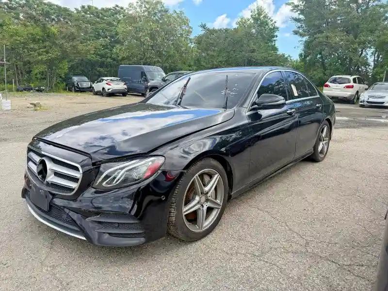WDDZF4KB1HA012777 2017 MERCEDES-BENZ E-CLASS-1