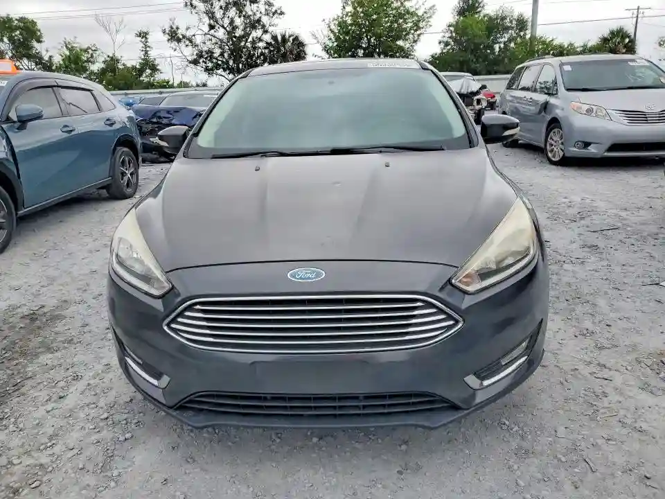 1FADP3J2XJL294124 2018 FORD FOCUS-4