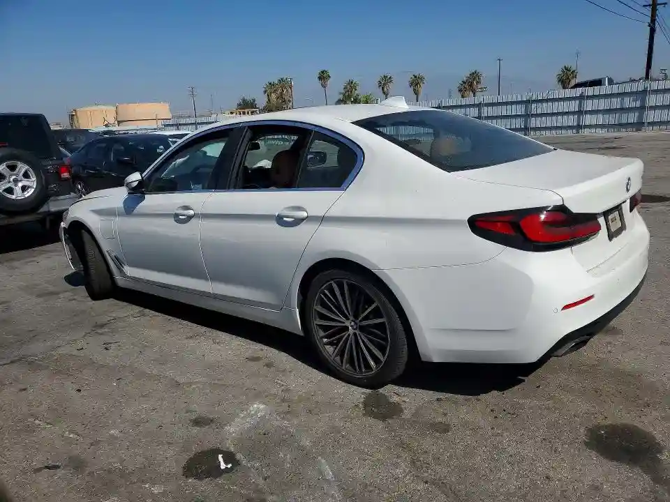 WBA13AG0XMCF03661 2021 BMW 5 SERIES-1