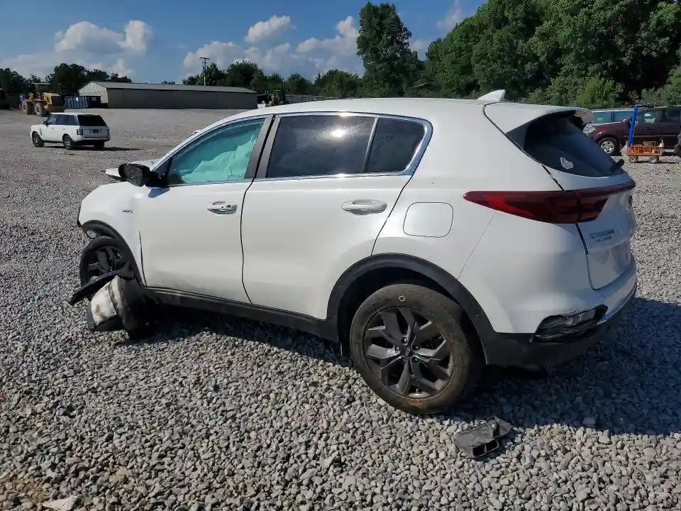 KNDPMCAC7N7023996 2022 KIA SPORTAGE-1