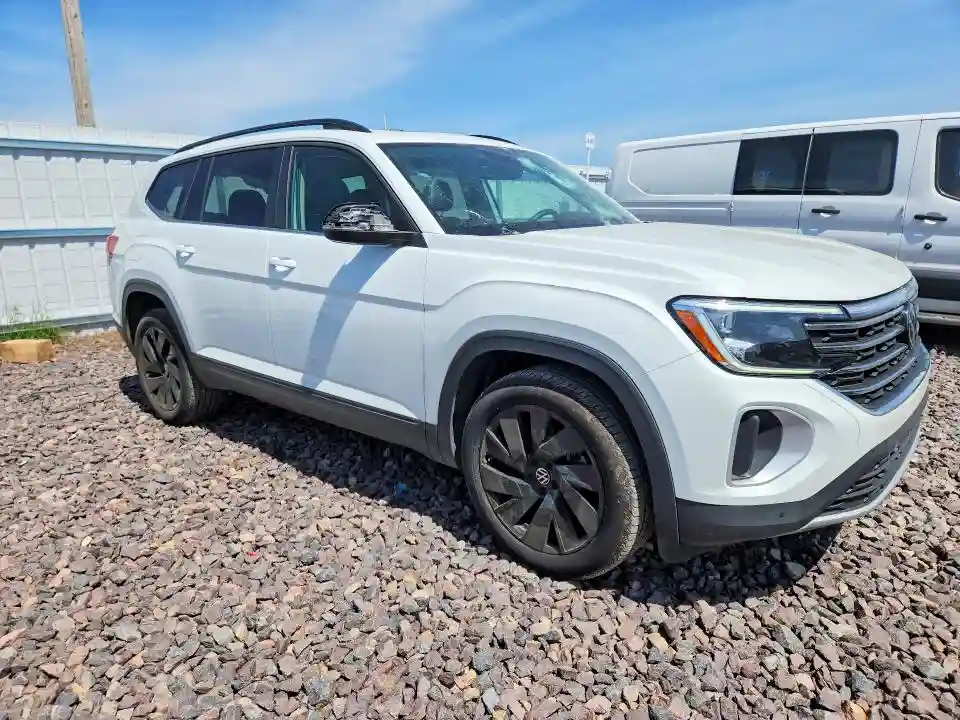 1V2KR2CA8RC538244 2024 VOLKSWAGEN ATLAS-3