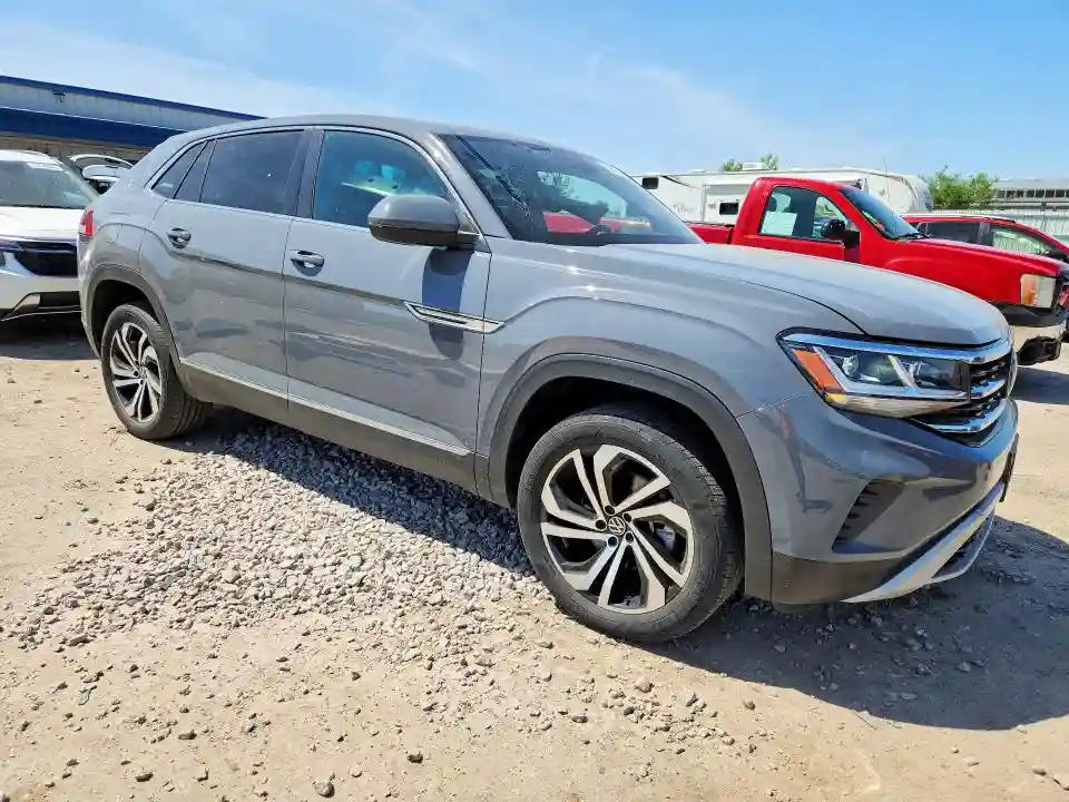 1V2BC2CA2NC213570 2022 VOLKSWAGEN ATLAS-3