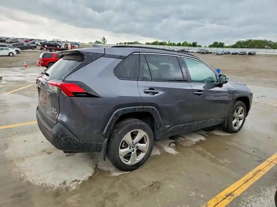 4T3B6RFV6MU052765 2021 TOYOTA RAV4-2