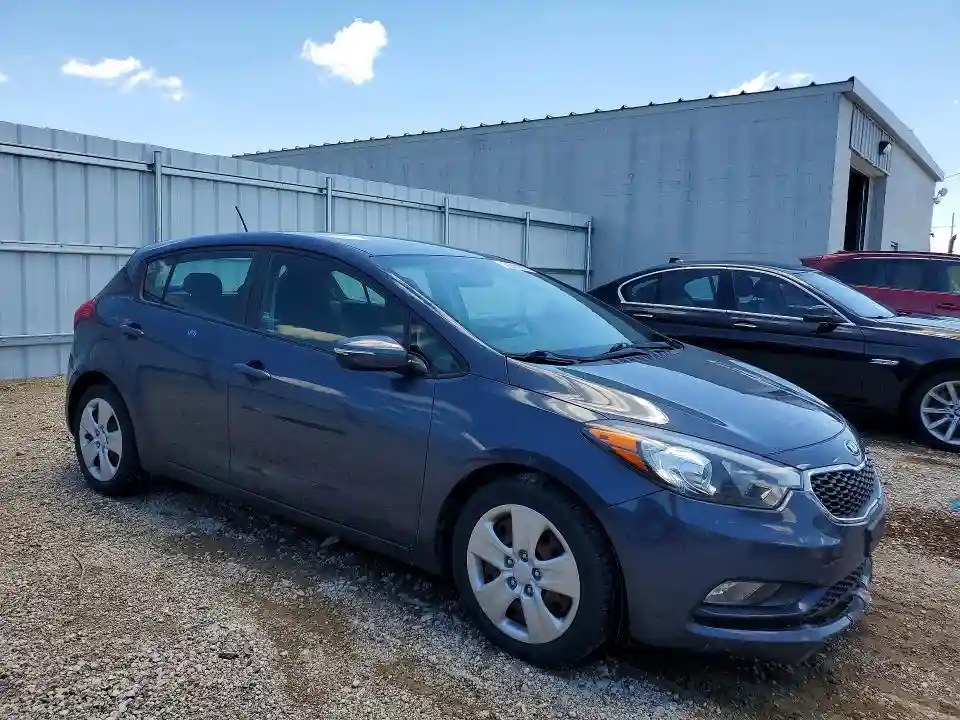 KNAFK5A87G5635524 2016 KIA FORTE-3