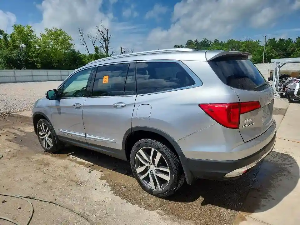 5FNYF6H96HB004364 2017 HONDA PILOT-1