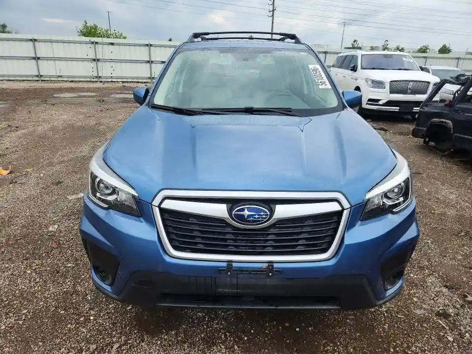JF2SKAJC9LH413897 2020 SUBARU FORESTER-4