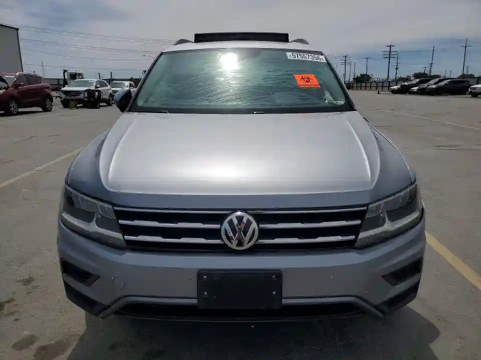 3VV2B7AXXKM084613 2019 VOLKSWAGEN TIGUAN-4