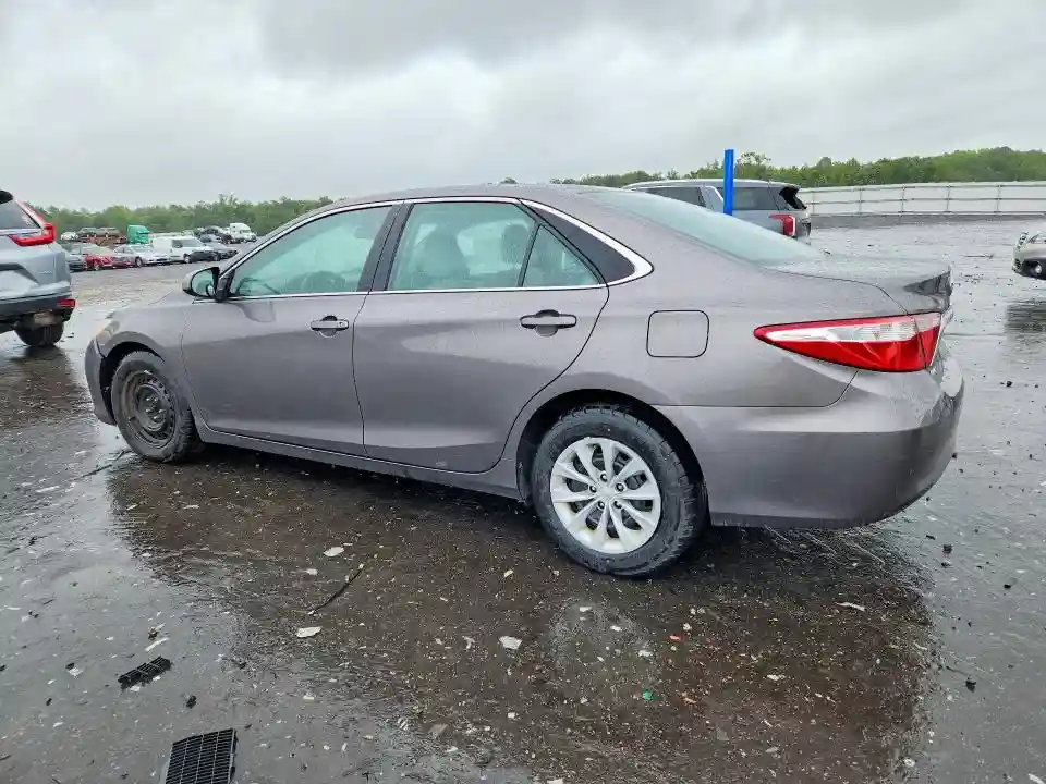 4T1BF1FK1HU757513 2017 TOYOTA CAMRY-1
