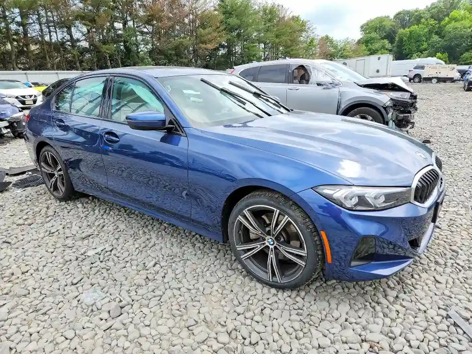 3MW89FF02P8D09310 2023 BMW 3 SERIES-3