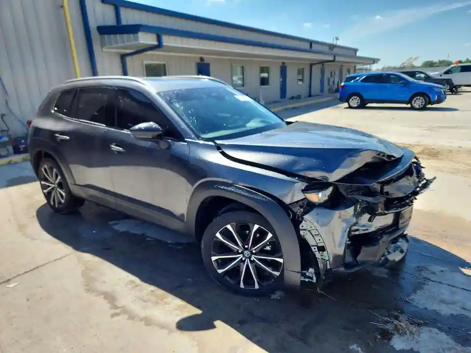 7MMVABEM6SN367310 2025 MAZDA CX-50-3