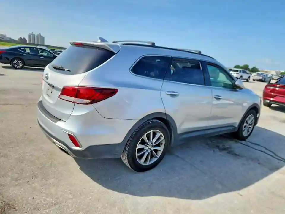 KM8SN4HFXHU233720 2017 HYUNDAI SANTA FE-2
