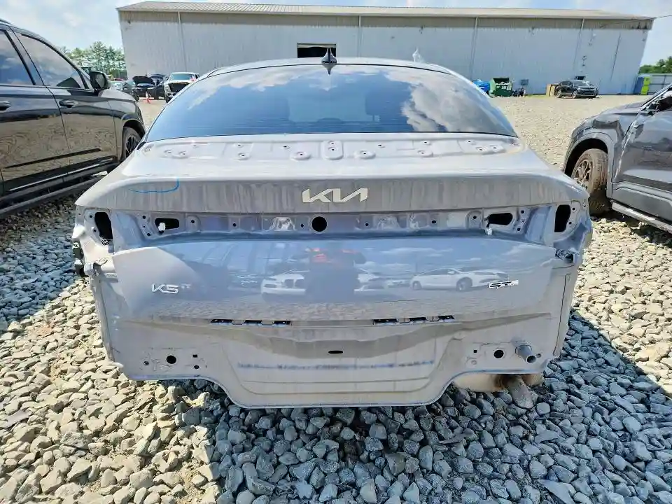 KNAG64J76S5332656 2025 KIA K5-5