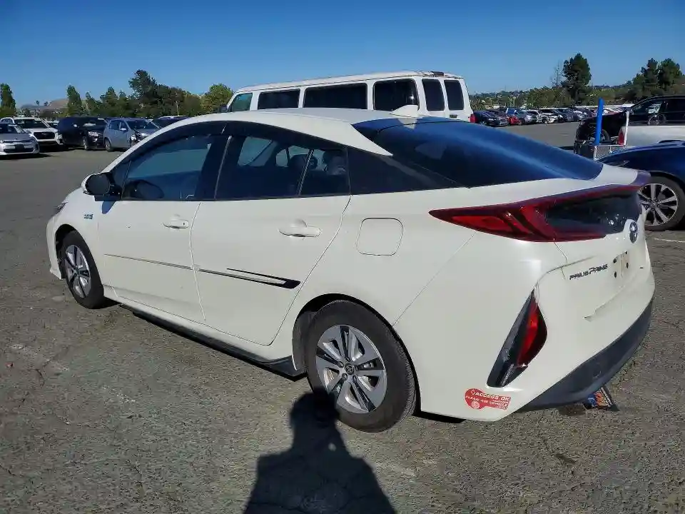 JTDKARFP9H3043910 2017 TOYOTA PRIUS-1