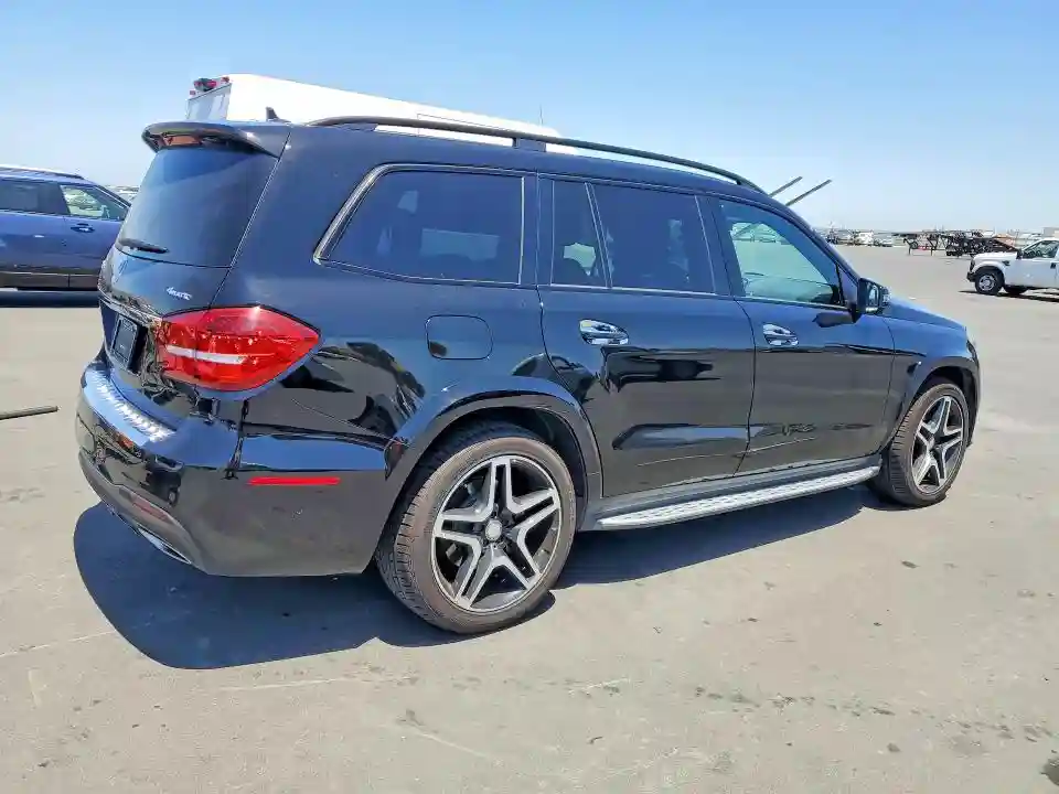 4JGDF7DE9HA878106 2017 MERCEDES-BENZ GLS-CLASS-2
