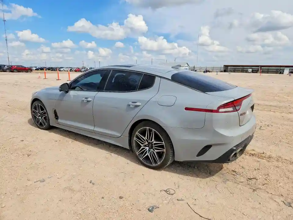 KNAE55LCXN6099857 2022 KIA STINGER-1