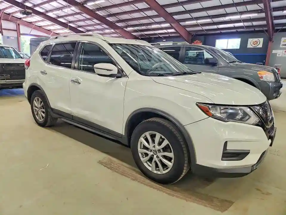 KNMAT2MV3JP531196 2018 NISSAN ROGUE-3