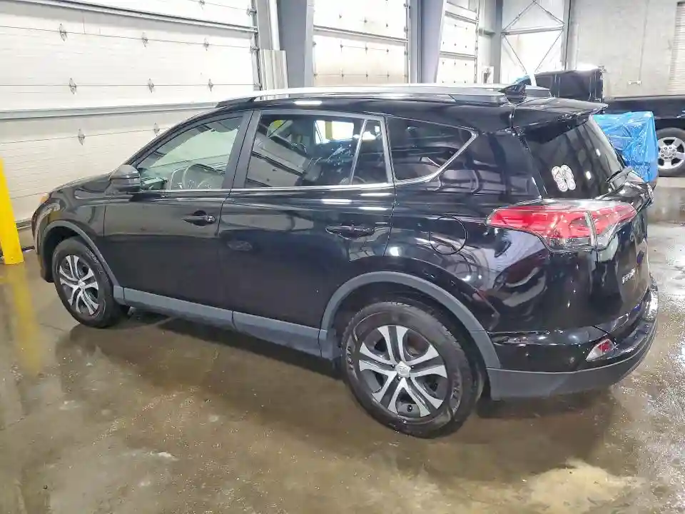 2T3BFREV2JW769385 2018 TOYOTA RAV4-1