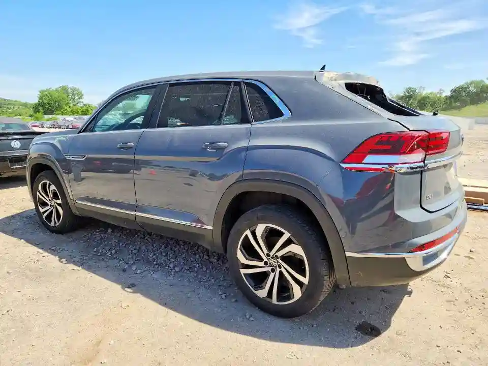 1V2BC2CA2NC213570 2022 VOLKSWAGEN ATLAS-1