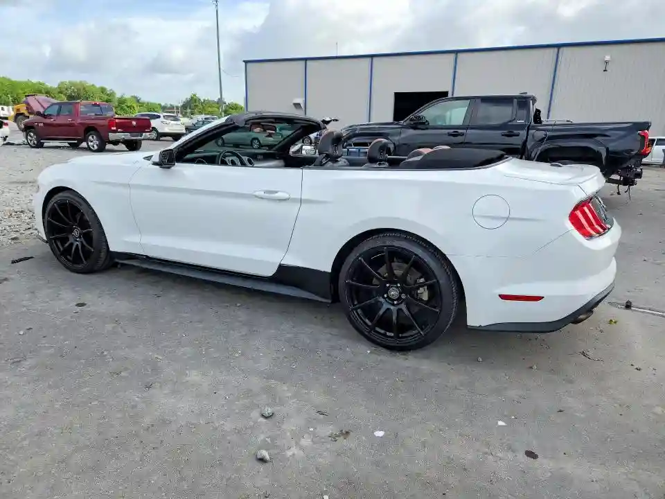 1FATP8UHXL5112812 2020 FORD MUSTANG-1