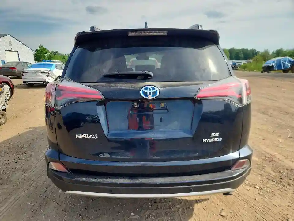 JTMJJREV0JD191035 2018 TOYOTA RAV4-5