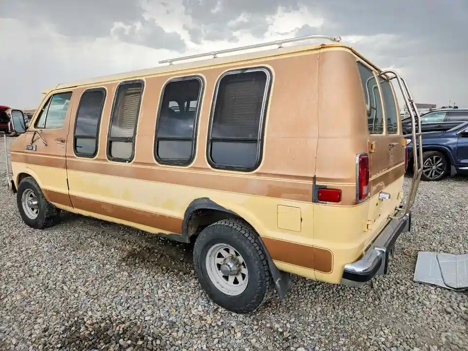2B6HB23T7FK217717 1985 DODGE B SERIES-1