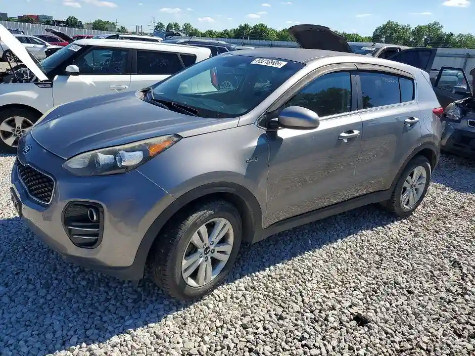 KNDPMCAC4J7303479 2018 KIA SPORTAGE-0