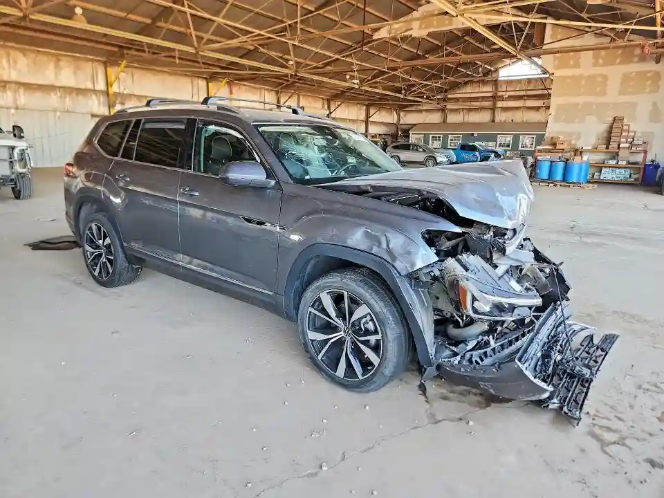 1V2FR2CA0RC617974 2024 VOLKSWAGEN ATLAS-3