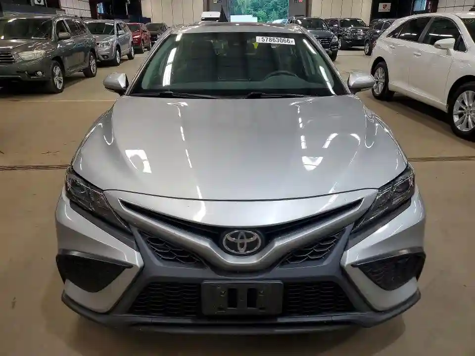 4T1T11BK4MU023242 2021 TOYOTA CAMRY-4