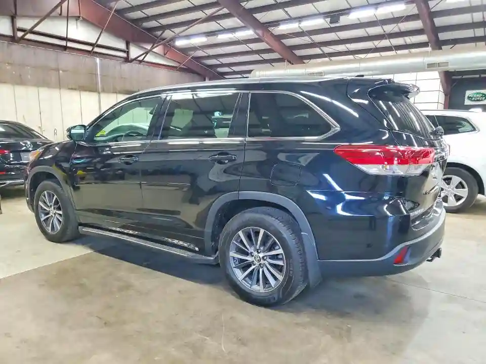 5TDJZRFH0HS455564 2017 TOYOTA HIGHLANDER-1
