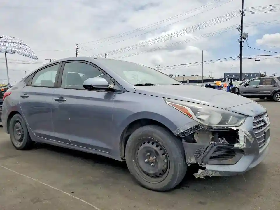 3KPC24A3XKE071384 2019 HYUNDAI ACCENT-3