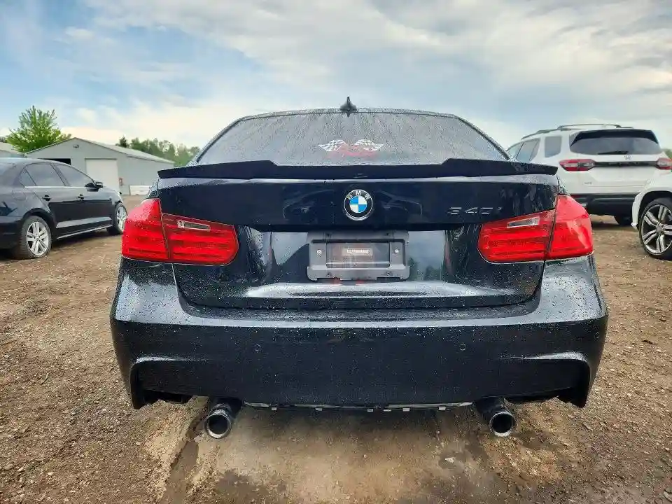 WBA8B7C56JA576553 2018 BMW 3 SERIES-5