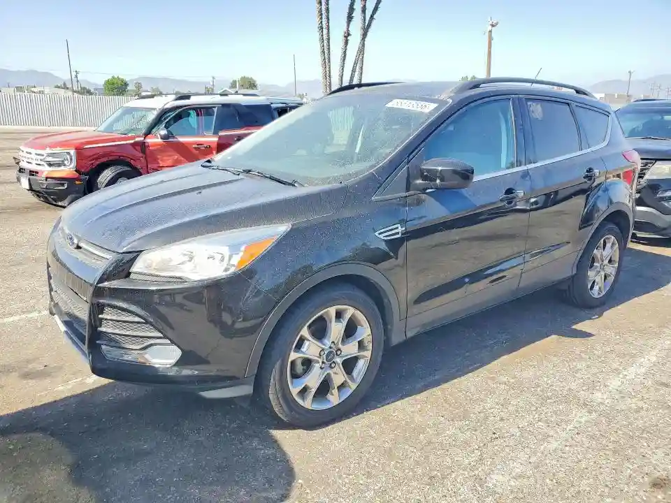 1FMCU0GX9FUB31199 2015 FORD ESCAPE-0